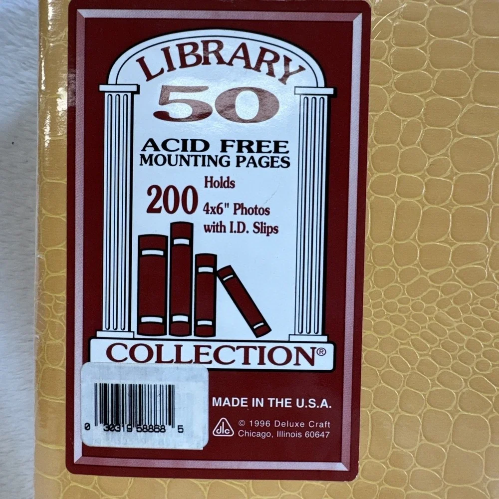 Deluxe Craft Library 50 Photo Album 200 Holds 4x6‎ Acid Free Tan Vintage 1996